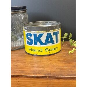 Vintage Skat Soap Tin: USA Advertising Decor, Blue & Yellow